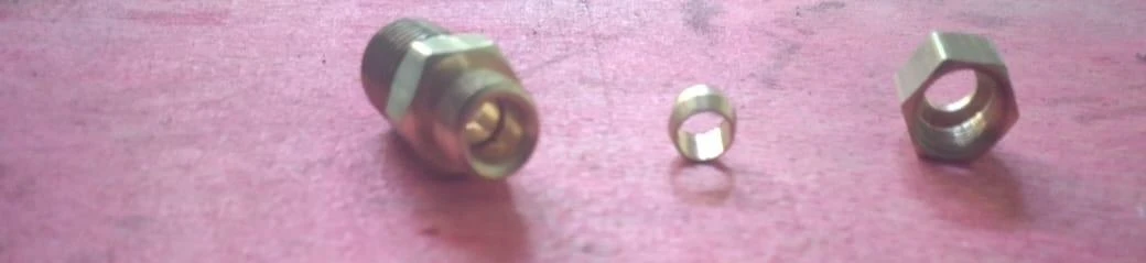 NIPLE ROSCA NPT 1/4 X 1/8  LUBRIFICAÇÃO FORÇADA