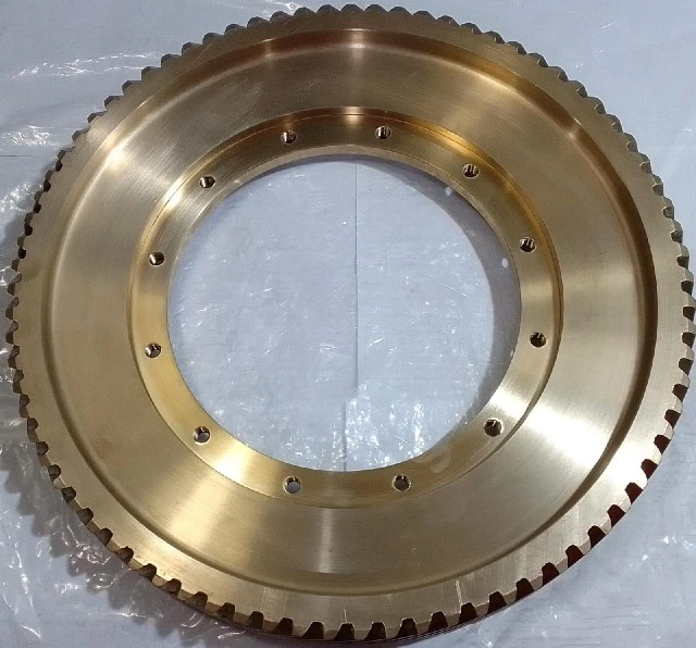 COROA DE DENTES HELICOIDAIS