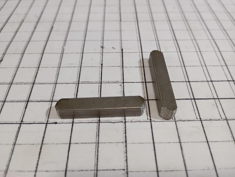 CHAVETA A 6 X 6 X 35 MM