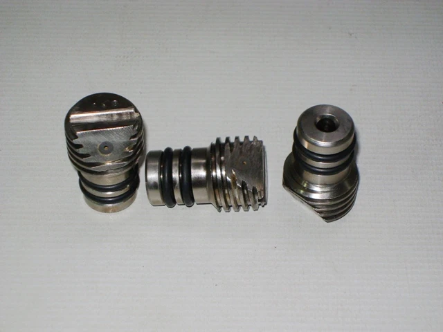 BOQUILHA DE DESCARGA TRAPEZOIDAL C/ WIDIA Ø1.80