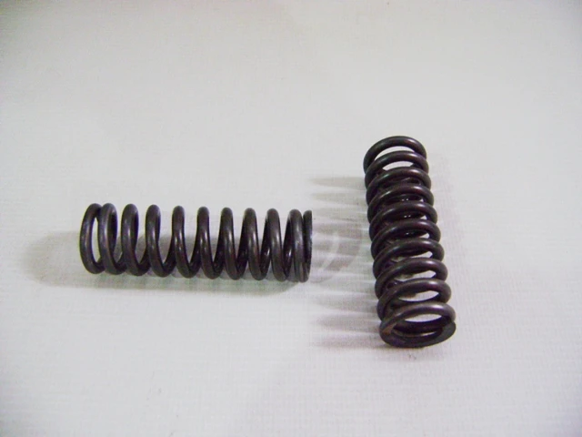 MOLA CILINDRICA (FREIO)