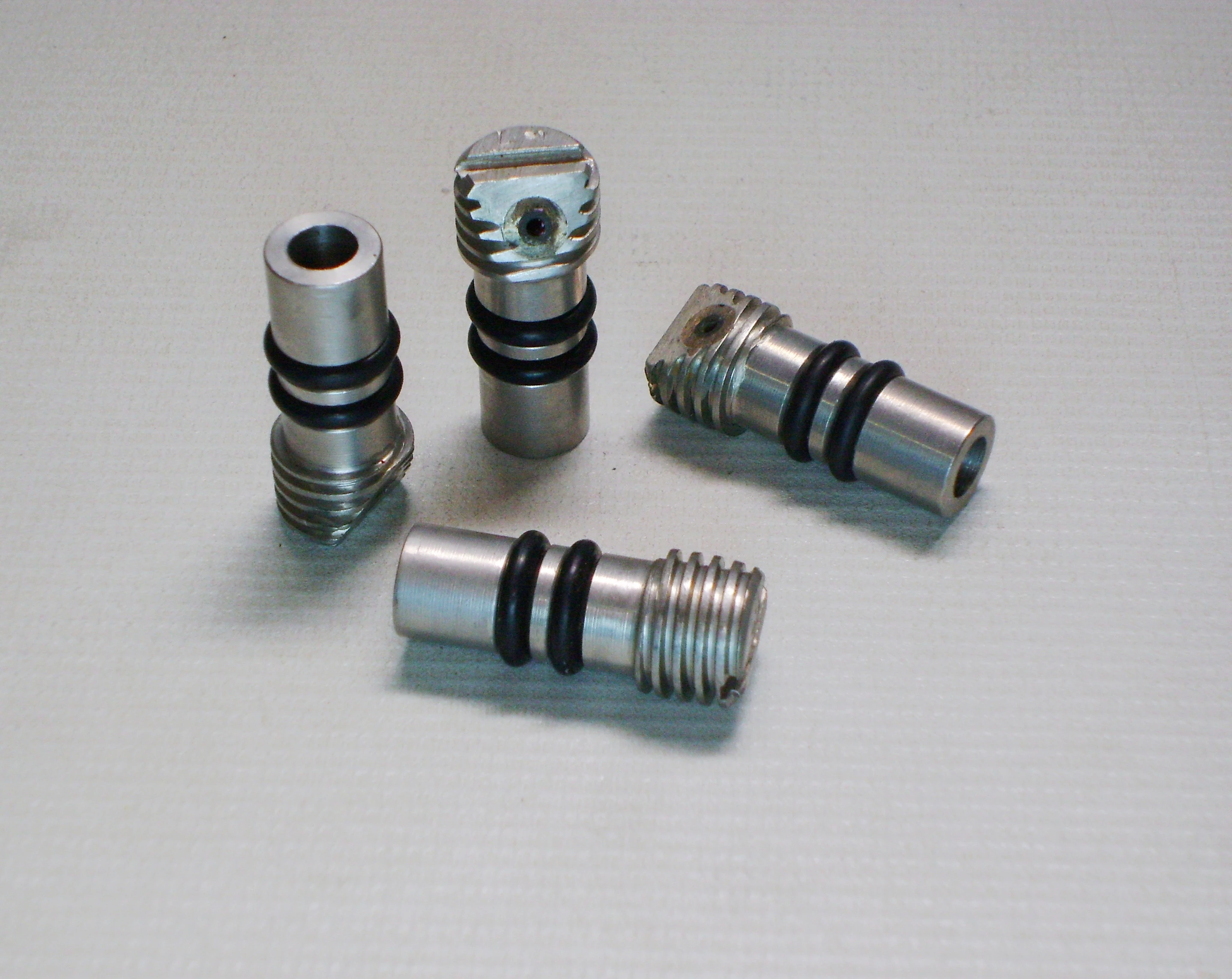 BOQUILHA DE DESCARGA TRAPEZOIDAL C/ WIDIA Ø2.6mm DO FURO